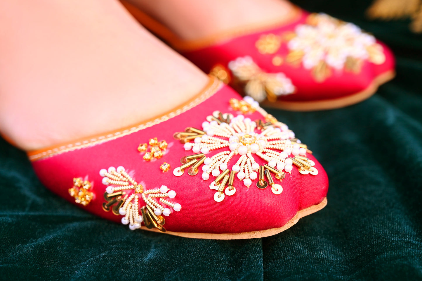 Anarkali Allur khussa – Mughal-style traditional khussa for girls