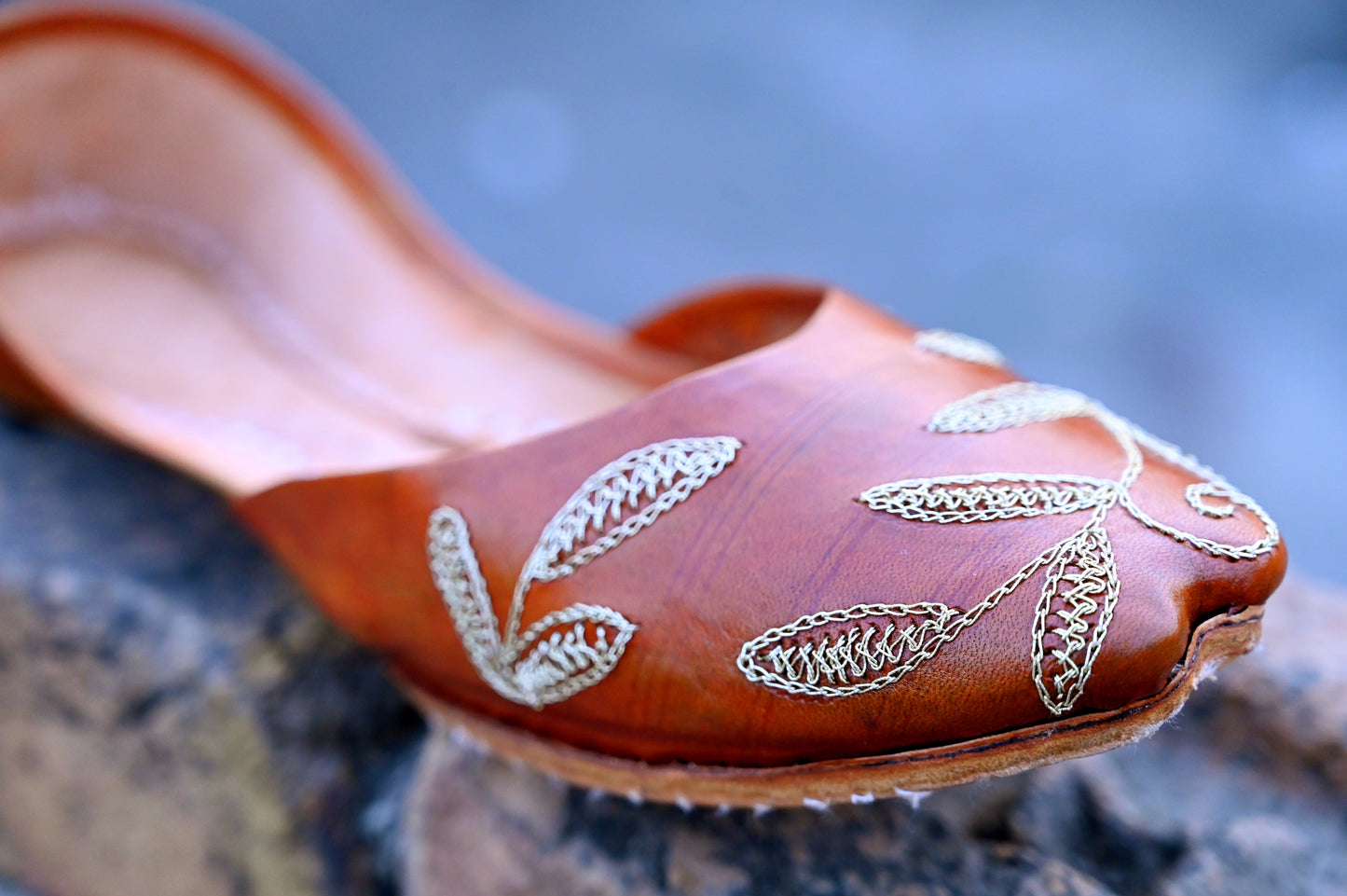 Rustic Oak khussa – handcrafted brown khussa shoes for women