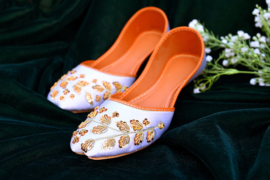 Roshniye Silver, smooth and elegant to wear